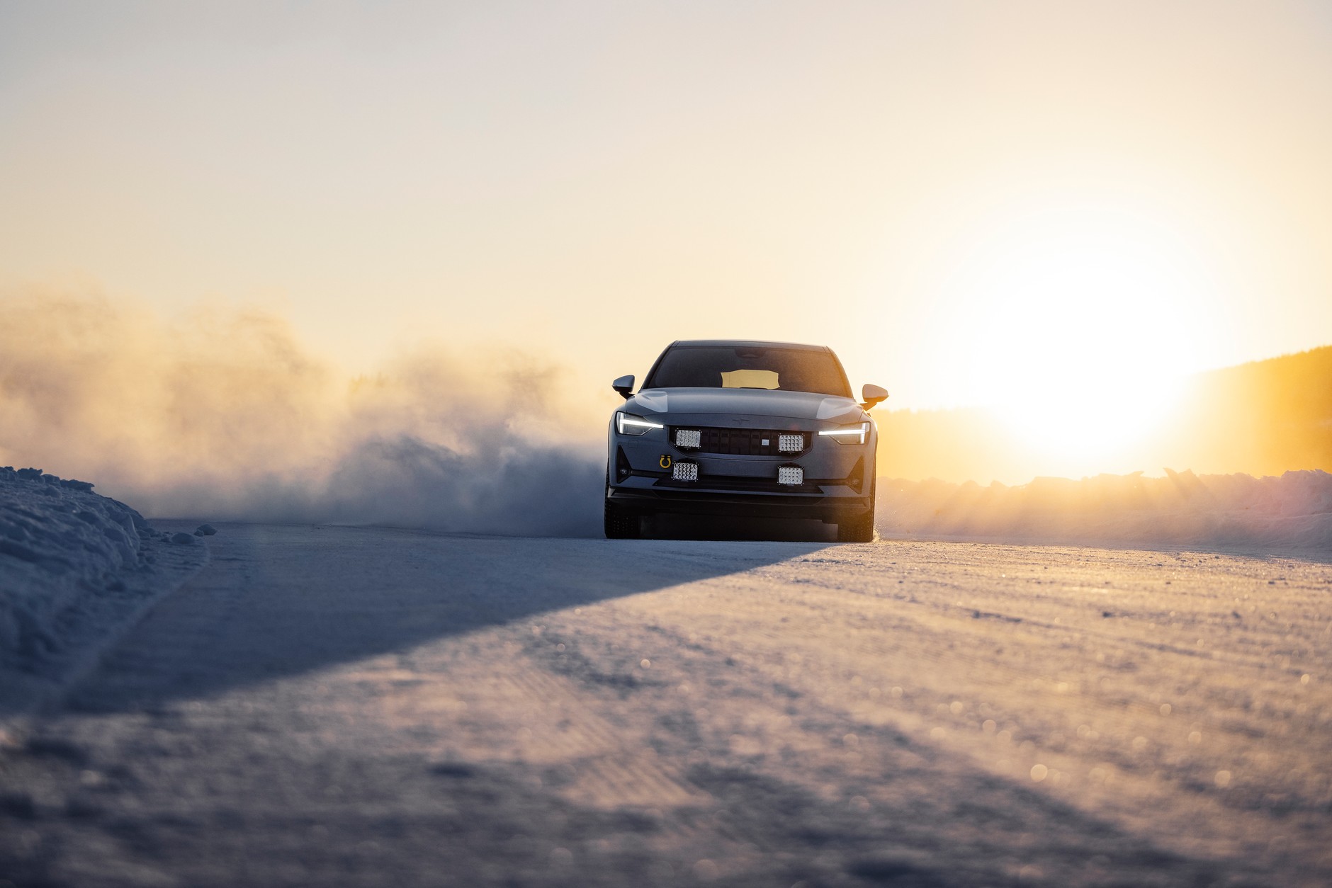 Polestar 2 Arctic Circle