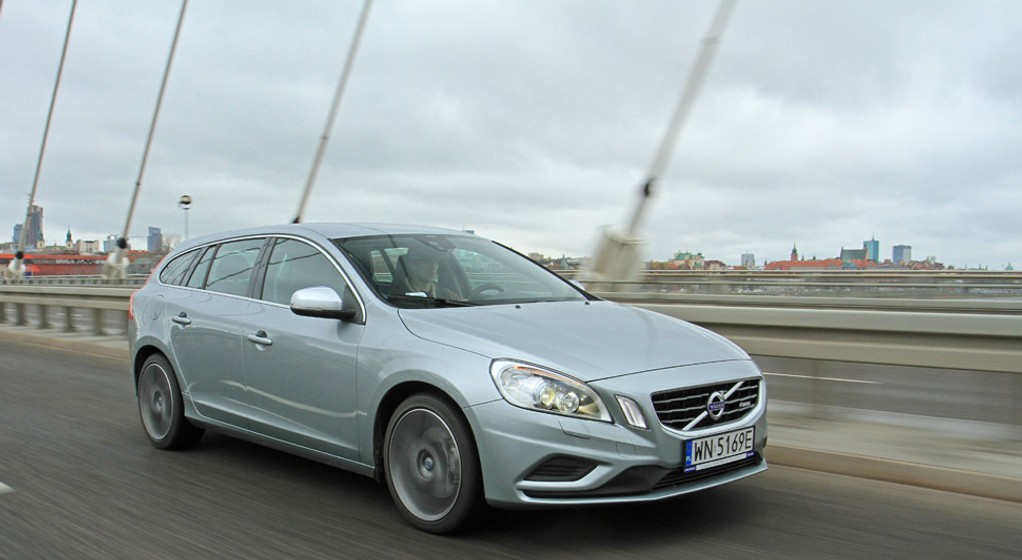 Test Volvo V60 2.4 AWD R-Design: komfortowo, rodzinnie i oszczędnie