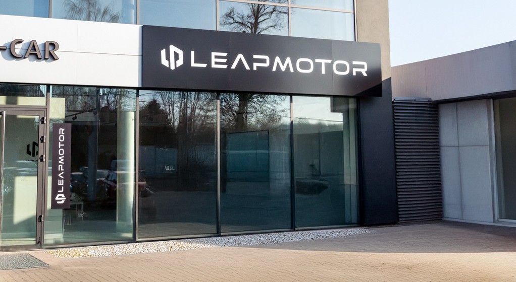 Polski salon sprzedaży chińskich samochodów marki Leapmotor