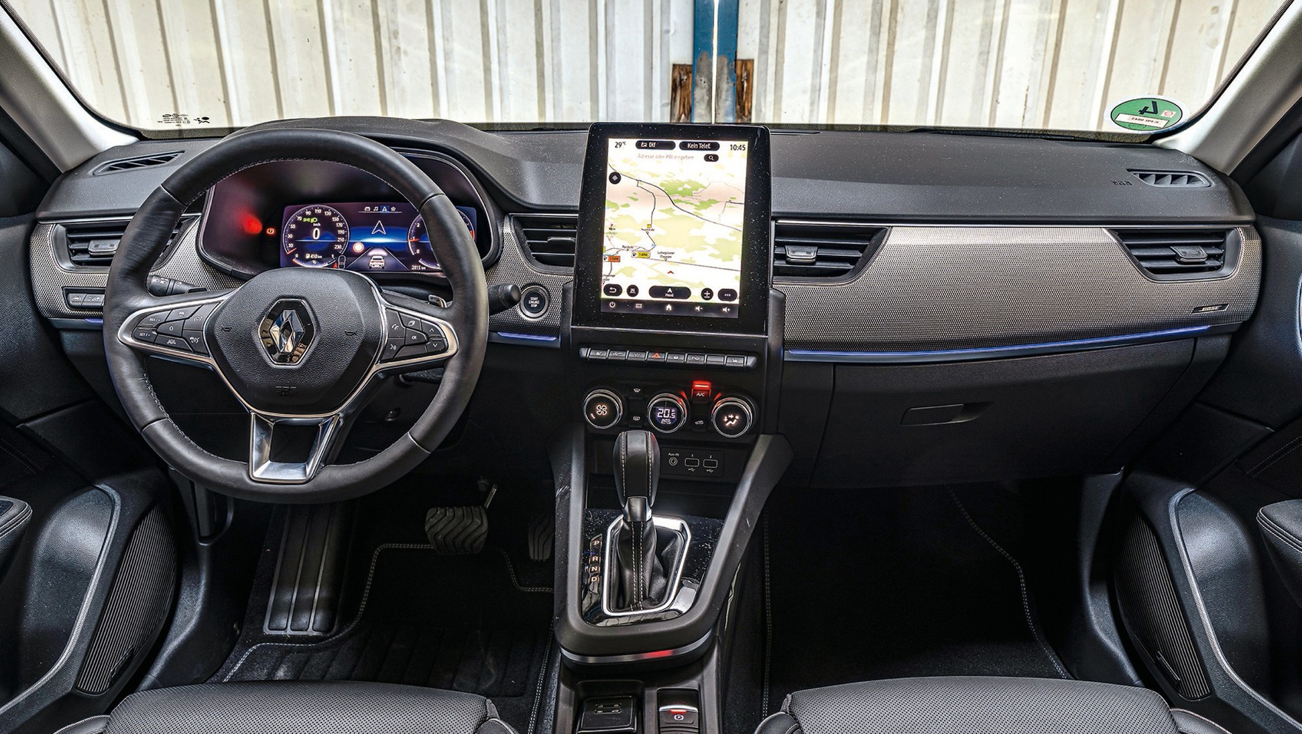 Renault Arkana, Audi Q3 Sportback, BMW X2 - klasa biznes z opcją ekonomiczną