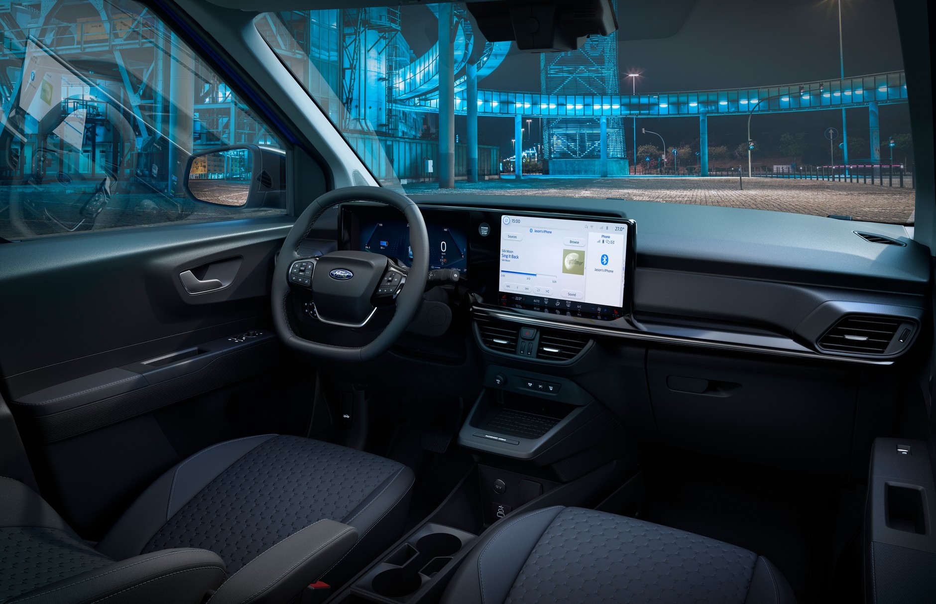 Ford E-Transit Courier 2023