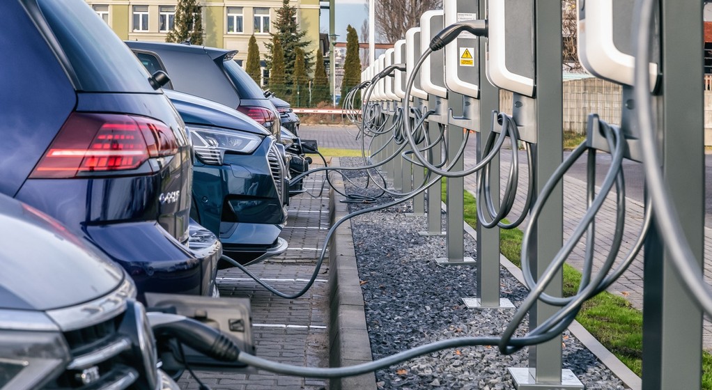 Punkt ładowania samochodów elektrycznych