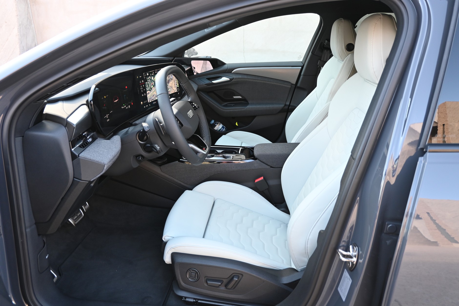 Audi A6 e-tron Avant