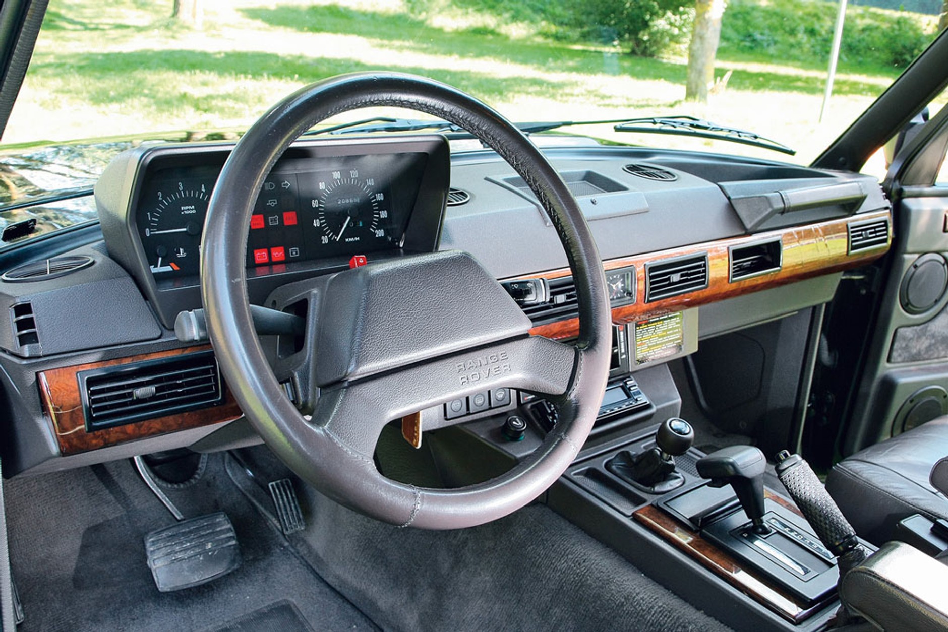 4x4 wjechało na salony