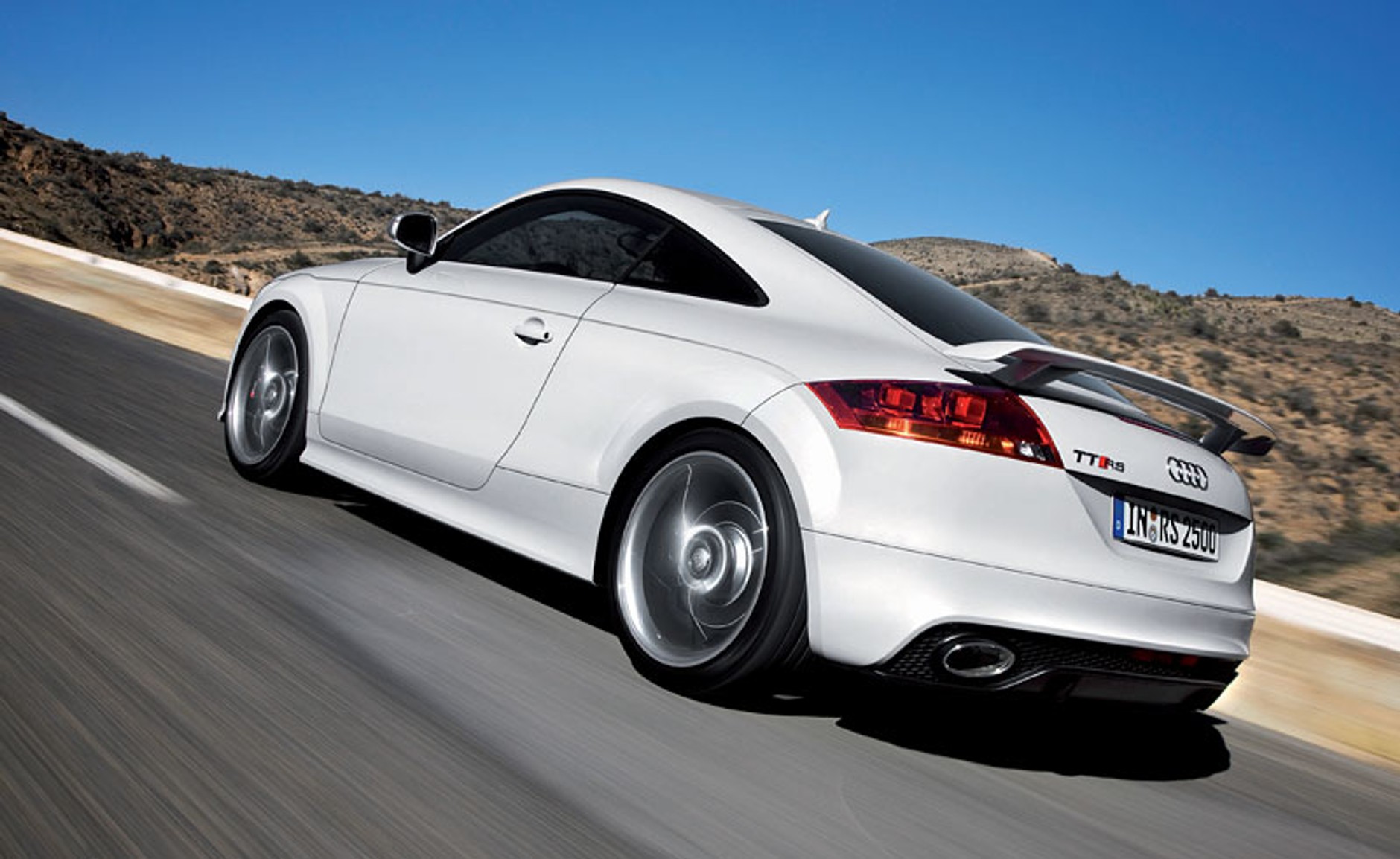 Genewa 2009: Audi TT RS – kolejna odsłona