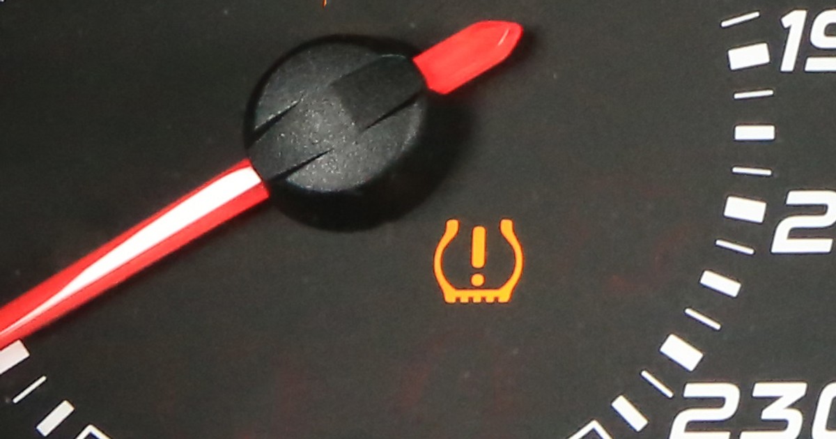 Układ TPMS monitorowania ciśnienia powietrza w oponach