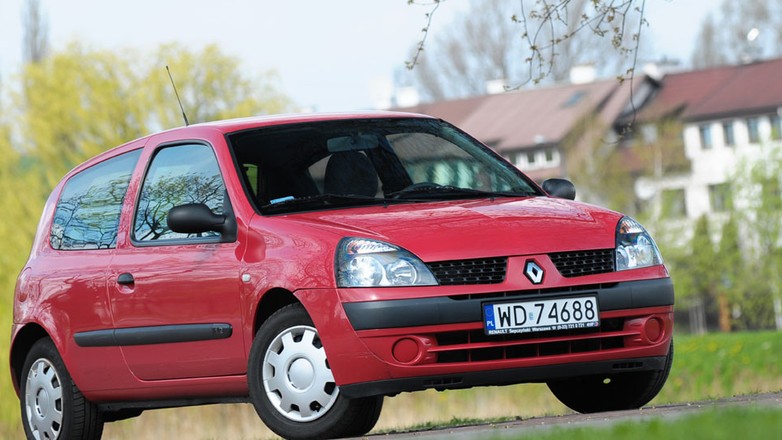 Renault Clio II 1.2: złoty środek między ceną a trwałością