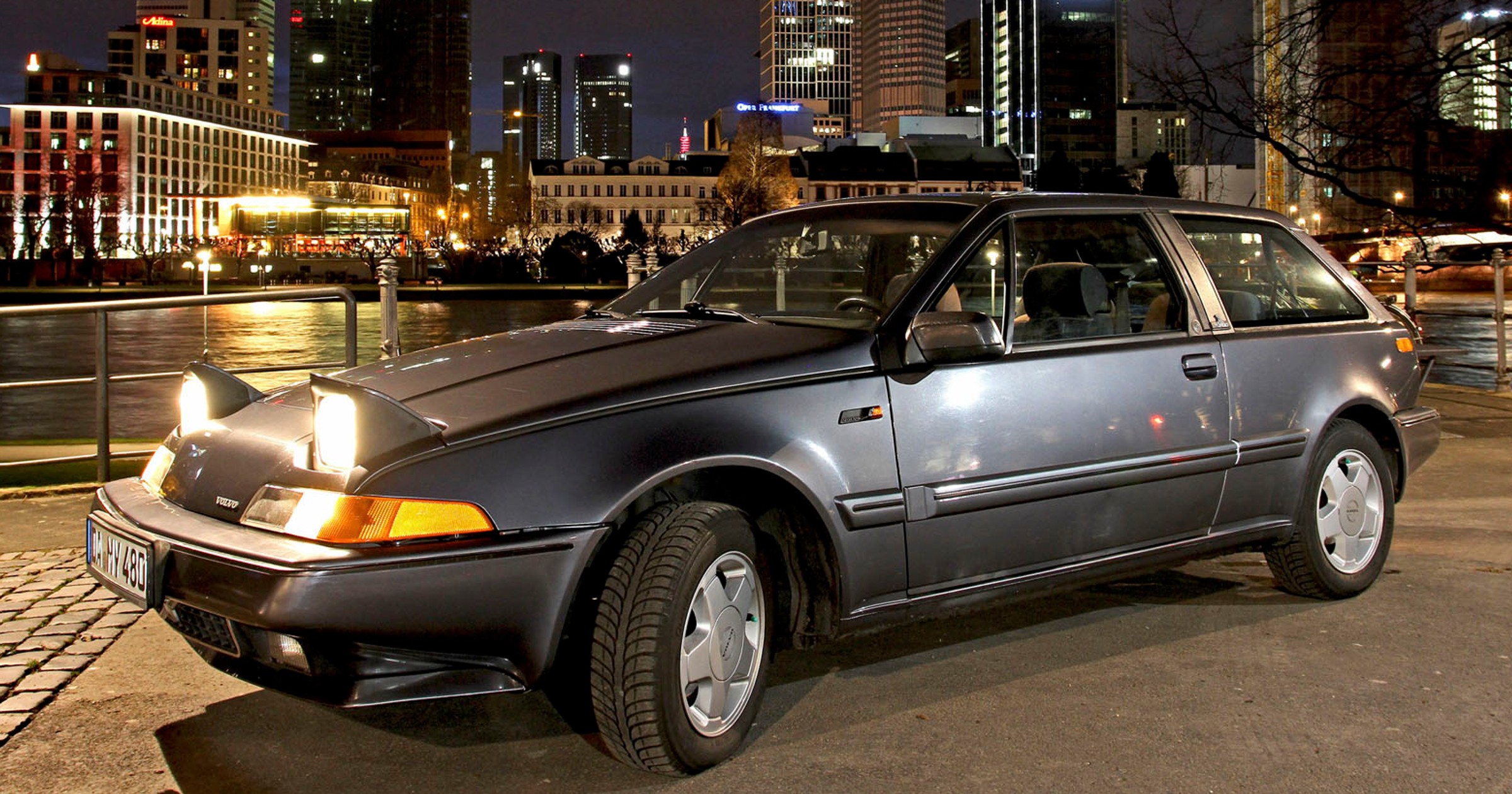 Volvo 480 - zbyt awangardowe jak na swoje czasy