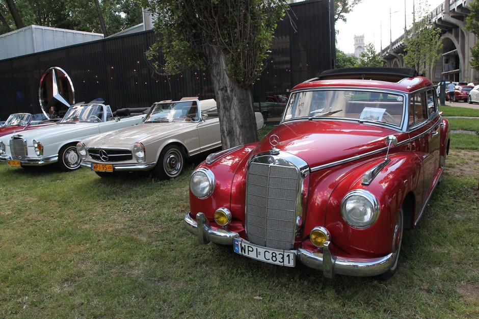 Stacja Mercedes w Warszawie