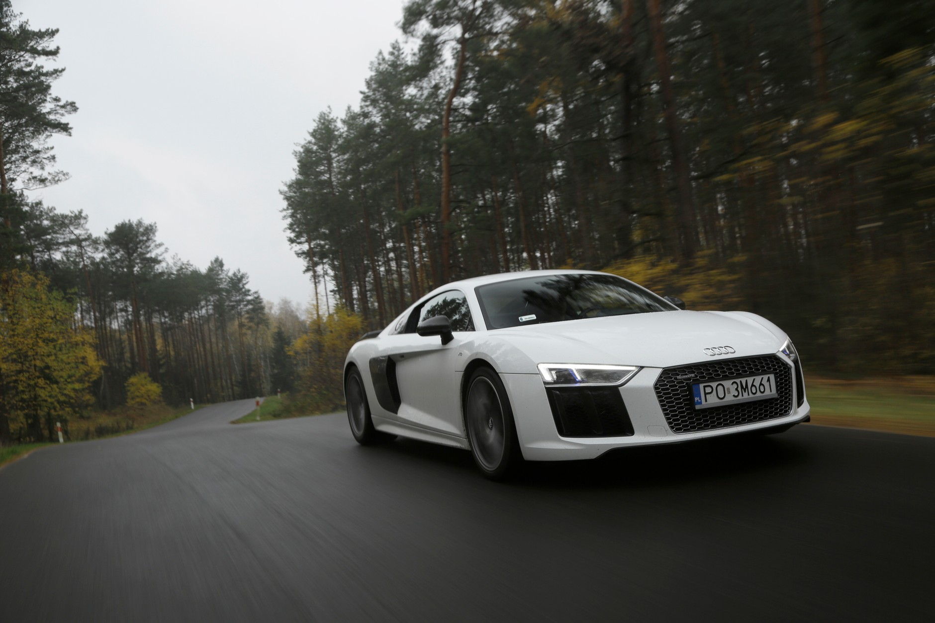 Audi R8 V10 plus