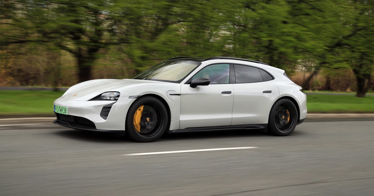 Porsche Taycan GTS Sport Turismo