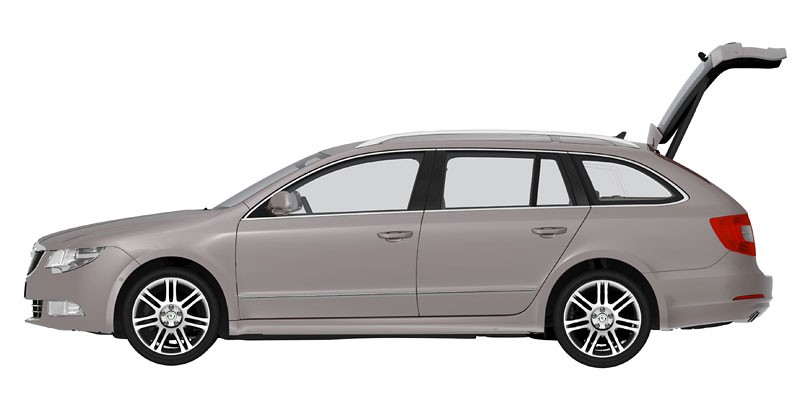 Skoda Superb Combi lepsza i tańsza od Passata