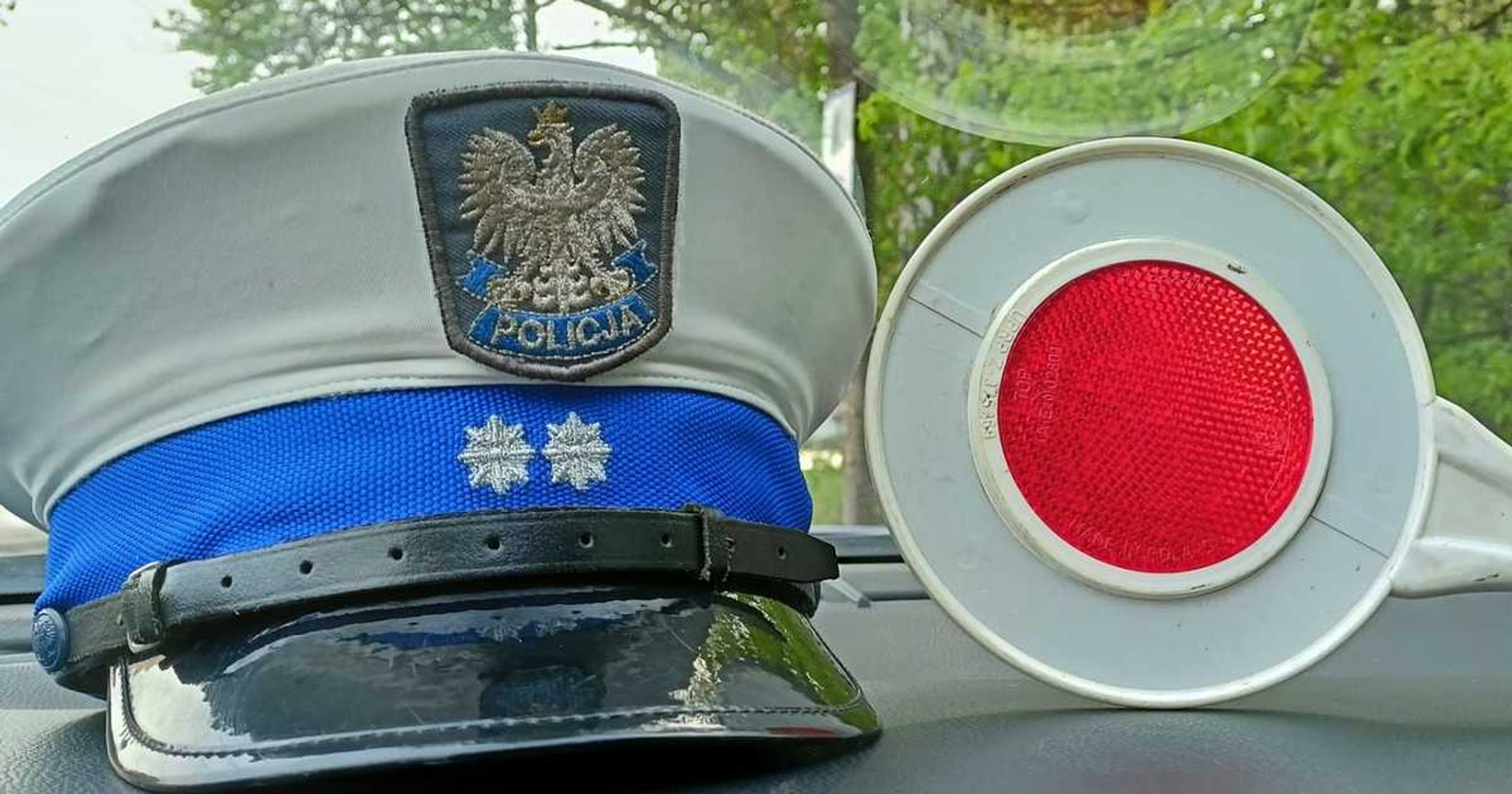 Obraz pochodzący z serwisu https://dabrowa-gornicza.policja.gov.pl/ka8/informacje/wiadomosci/388294,Policjanci-podsumowali-piatkowe-dzialania-Predkosc.html