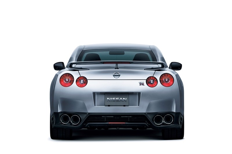 Nissan GT-R – RRRRRRRrrrrrrrrrrrr!