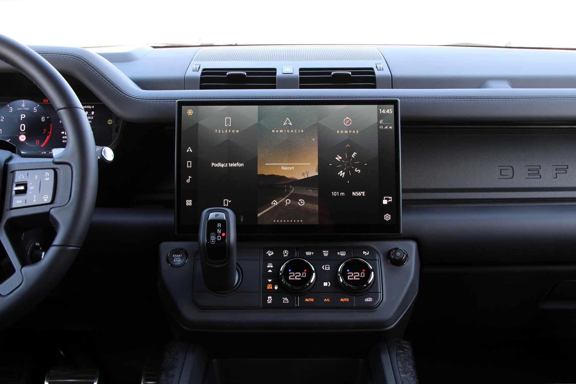 Land Rover Defender OCTA