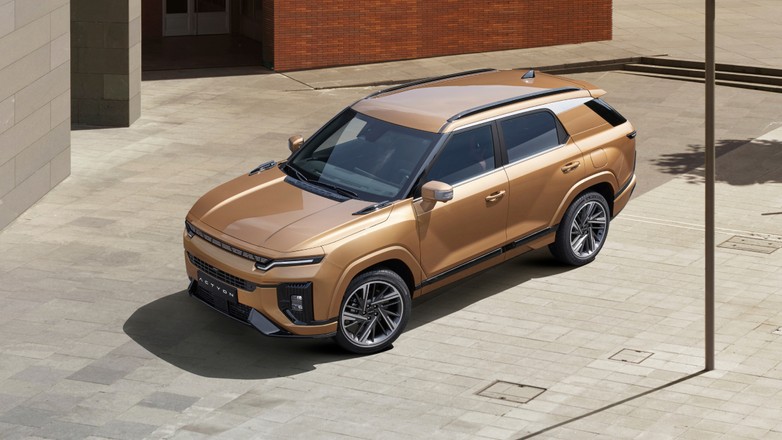 Nowy Ssangyong Actyon by KGM