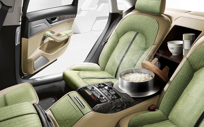 Audi A8 z ryżowarem na pokładzie