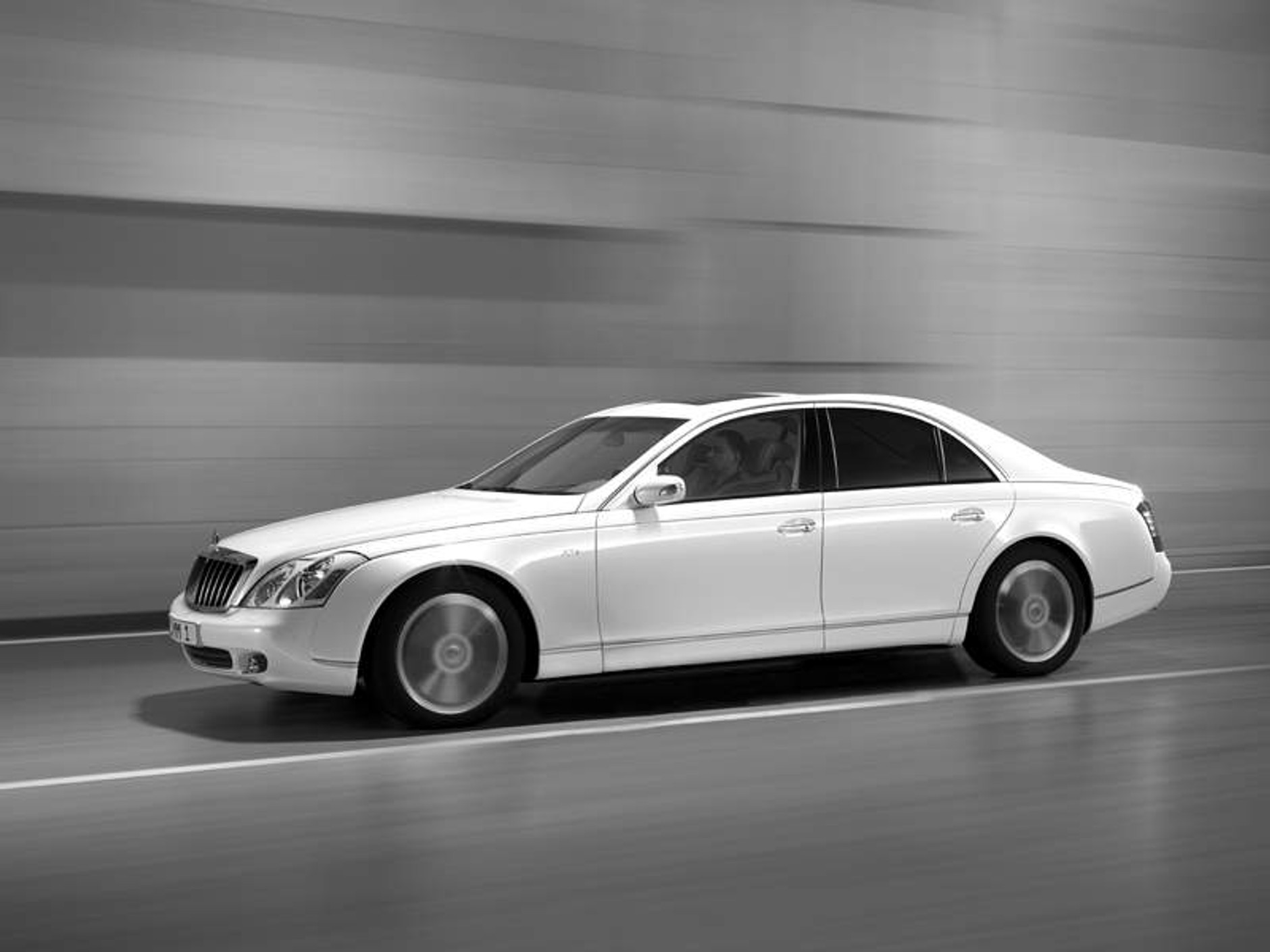 Maybach 57 S – królewna Śnieżka