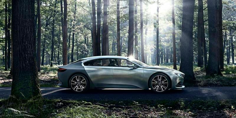 Peugeot Exalt – paryski koncept