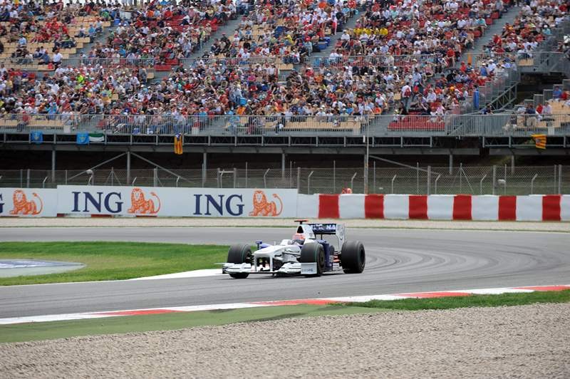 Grand Prix Hiszpanii 2009: niedościgniony Button, słaby Kubica (fotogaleria)