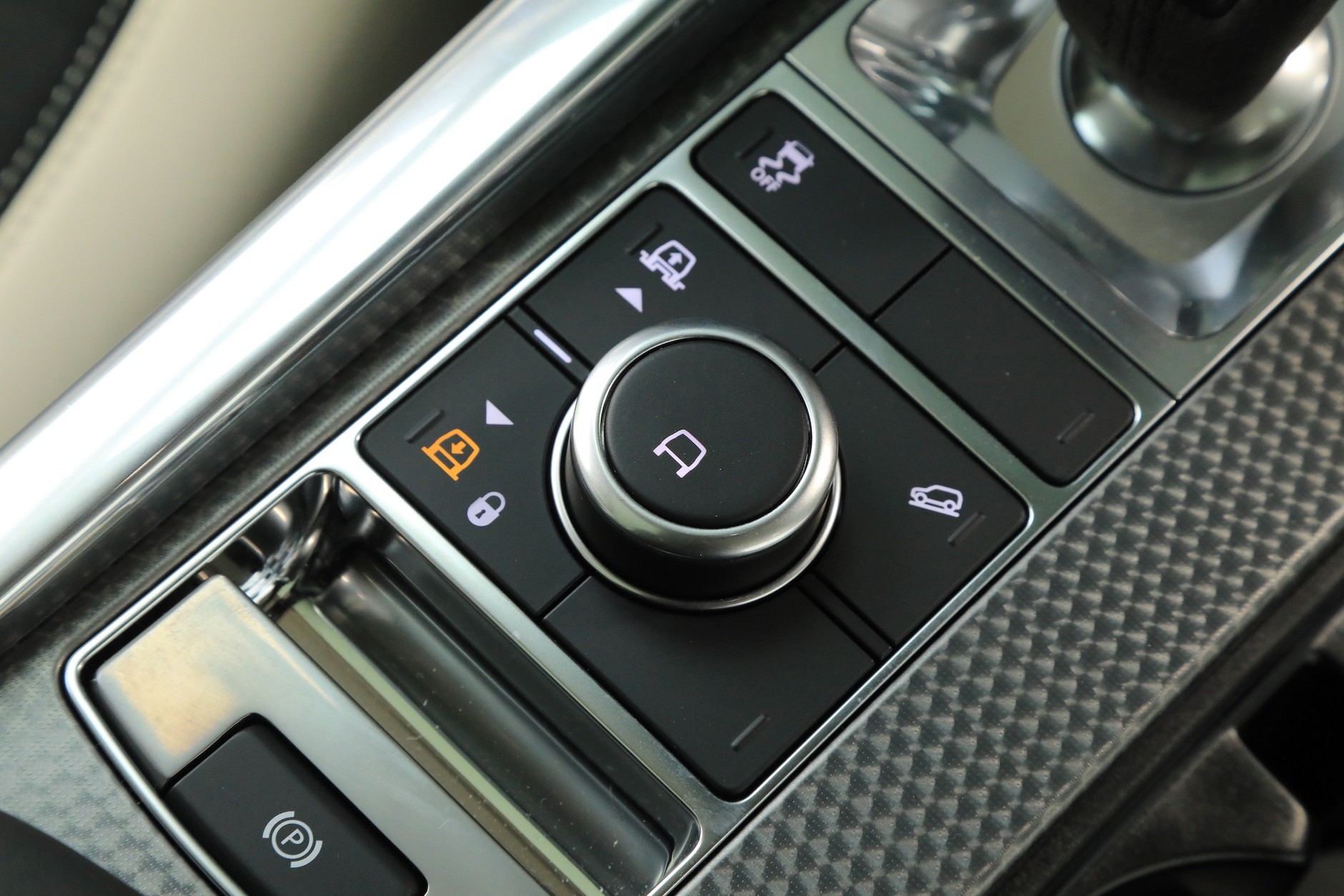 Range Rover Sport 3.0P I6 HST