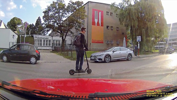 Hulajnogi elektryczne - jedziesz poza prawem?