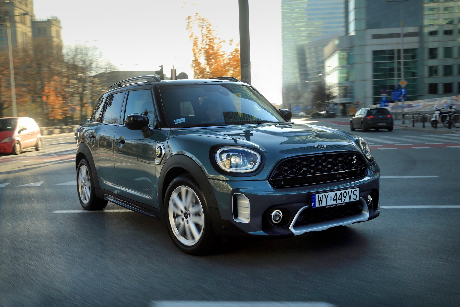 MINI Countryman Cooper SE – udane zgranie przeciwieństw