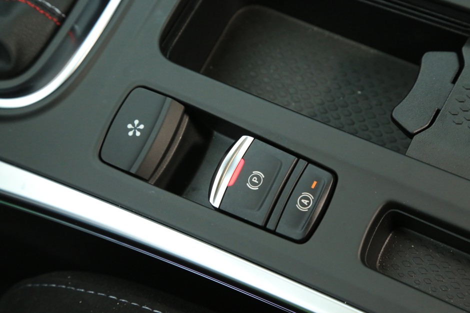 Renault Megane 160 TCe EDC