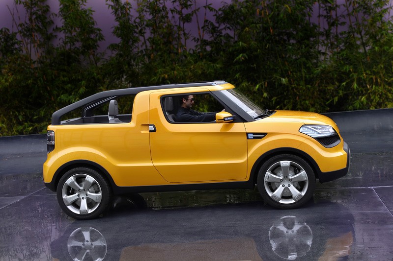 Detroit 2009: Kia Soulster – miejski crossover w modnym ubranku