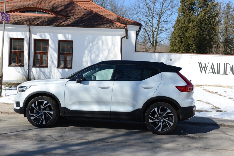 Volvo XC40