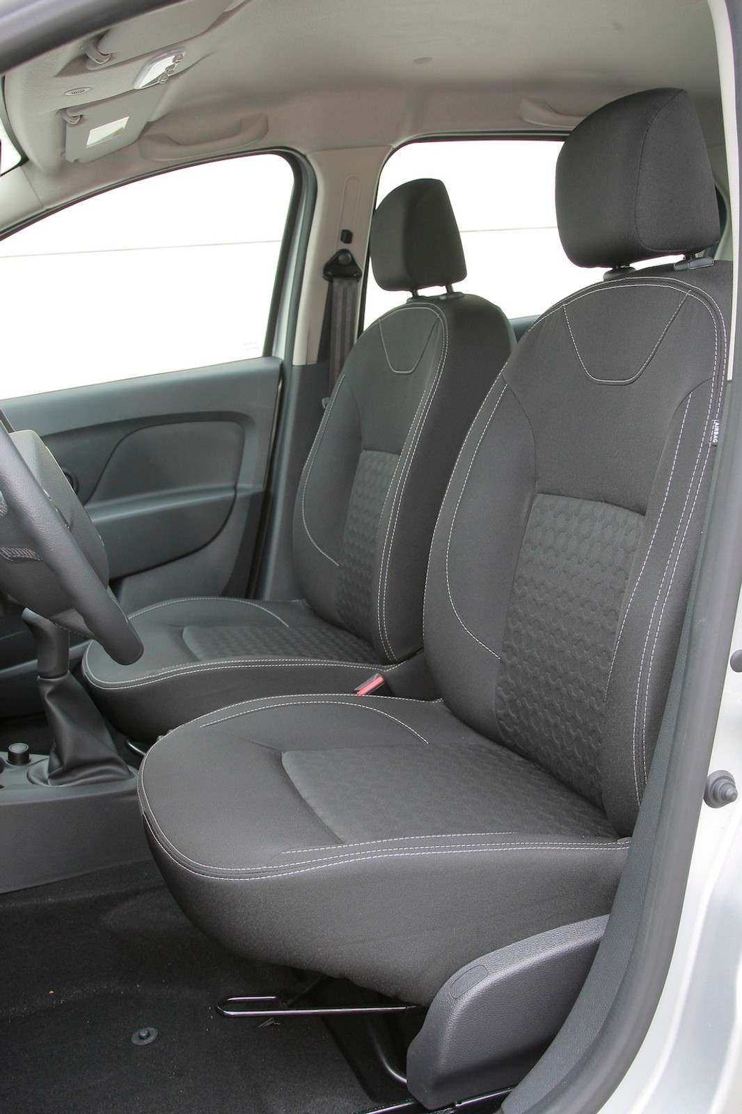 Nowa Dacia Logan 0.9