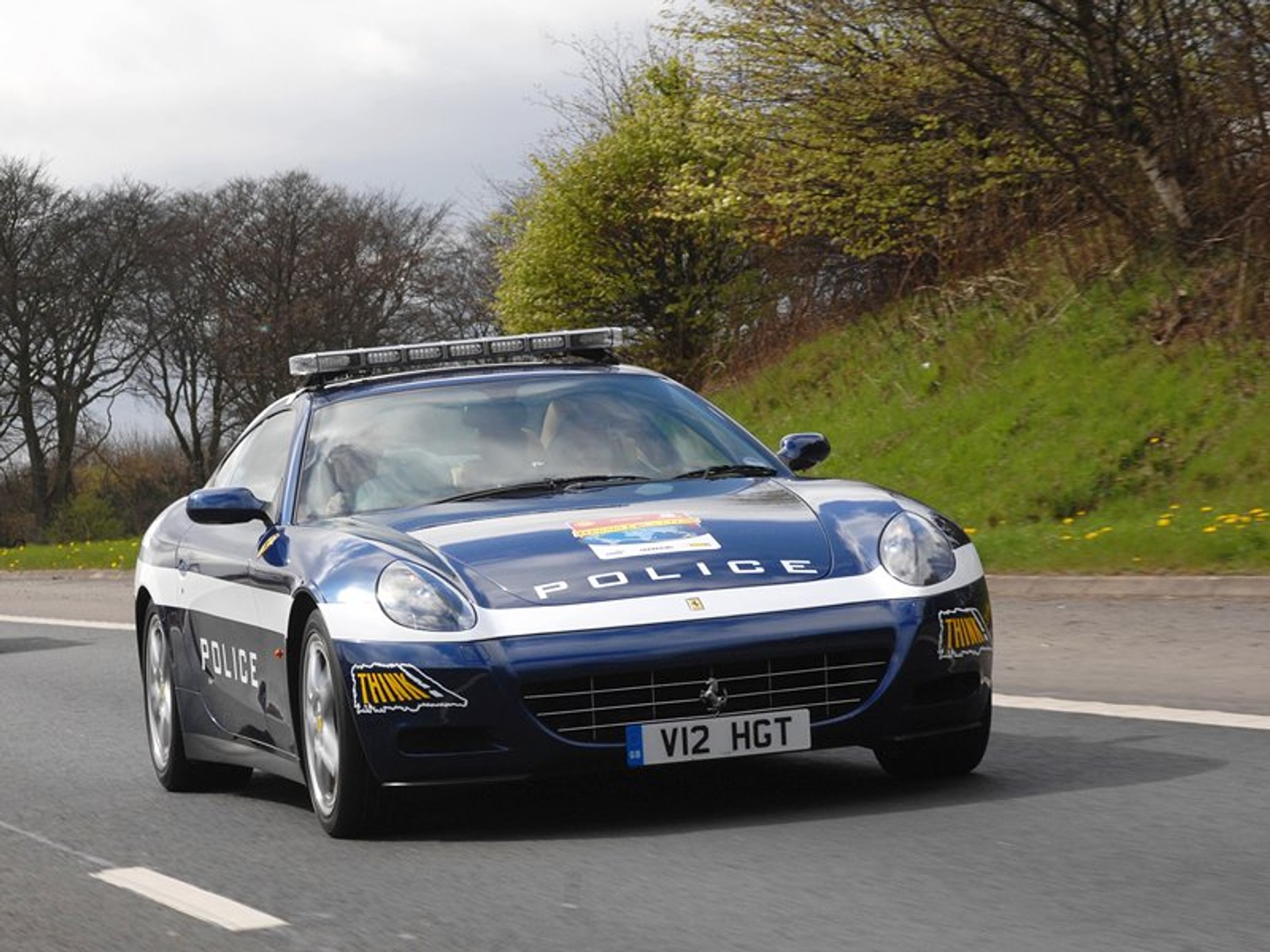 Burzliwe obchody 60-lecia Ferrari