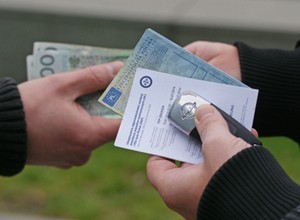 Składki ubezpieczeń OC niedługo wzrosną. Jest już projekt nowelizacji ustawy