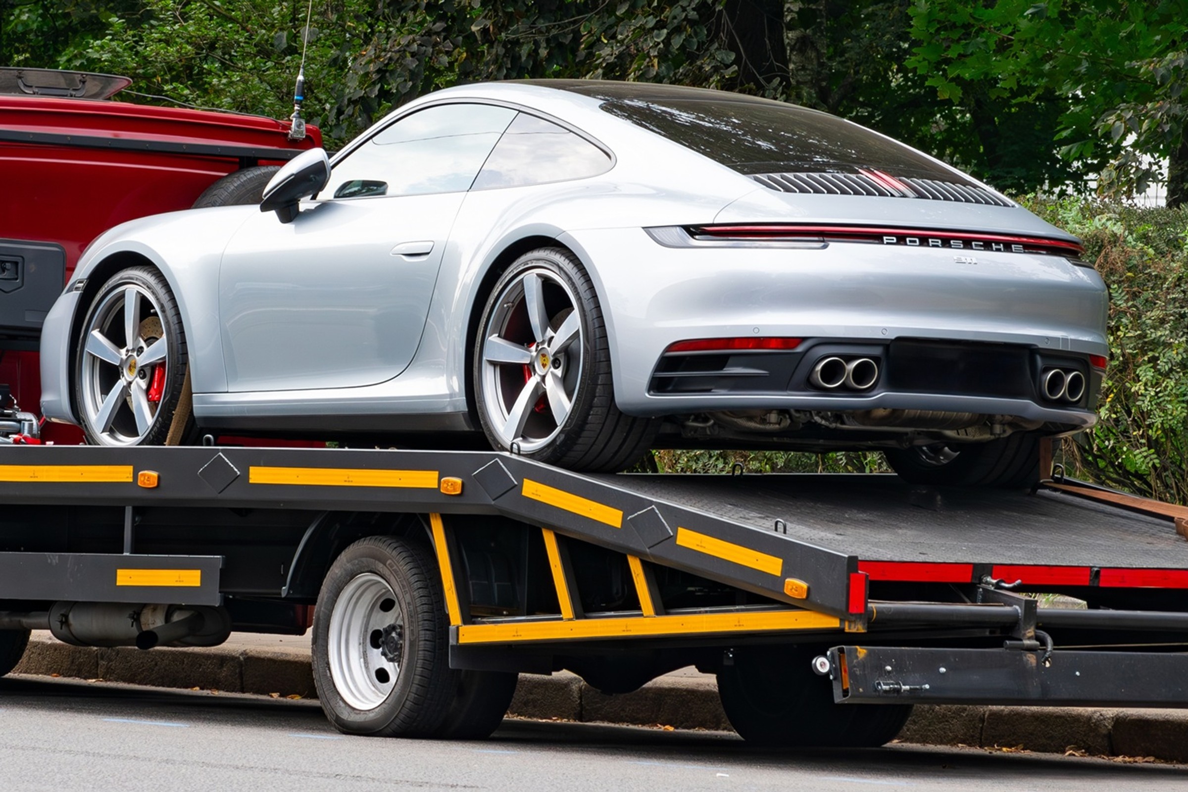 Samochody Porsche nagle przestały odpalać. Dziwnym trafem tylko w Rosji