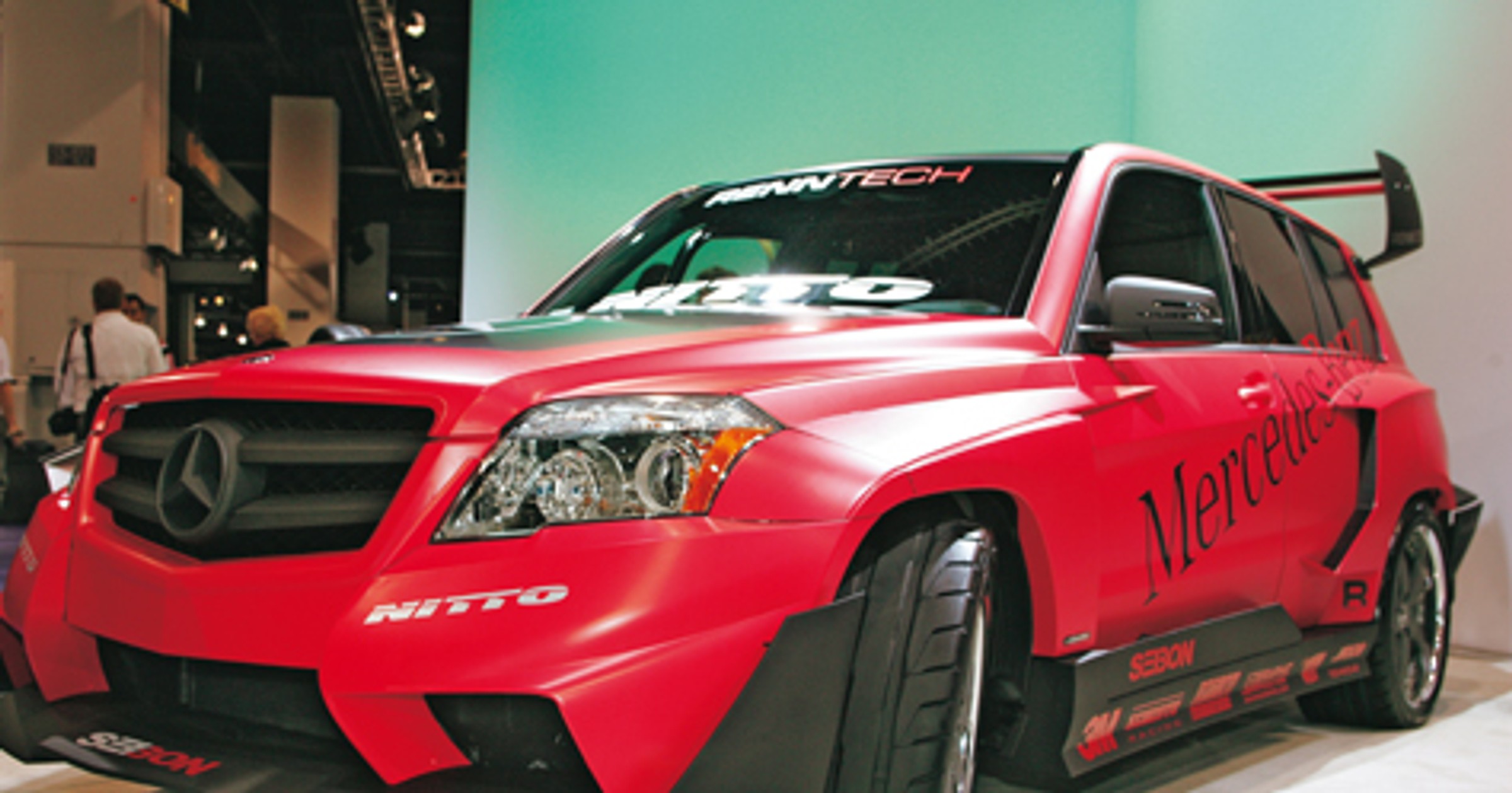 Sema 2008 - Tuning totalny, czyli: gdzie zabawa się... kończy