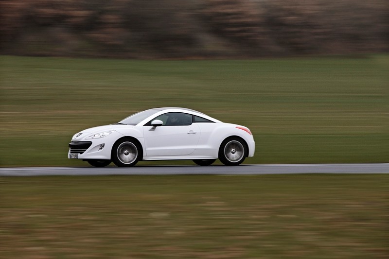 Peugeot RCZ – z pięknem trzeba obcować