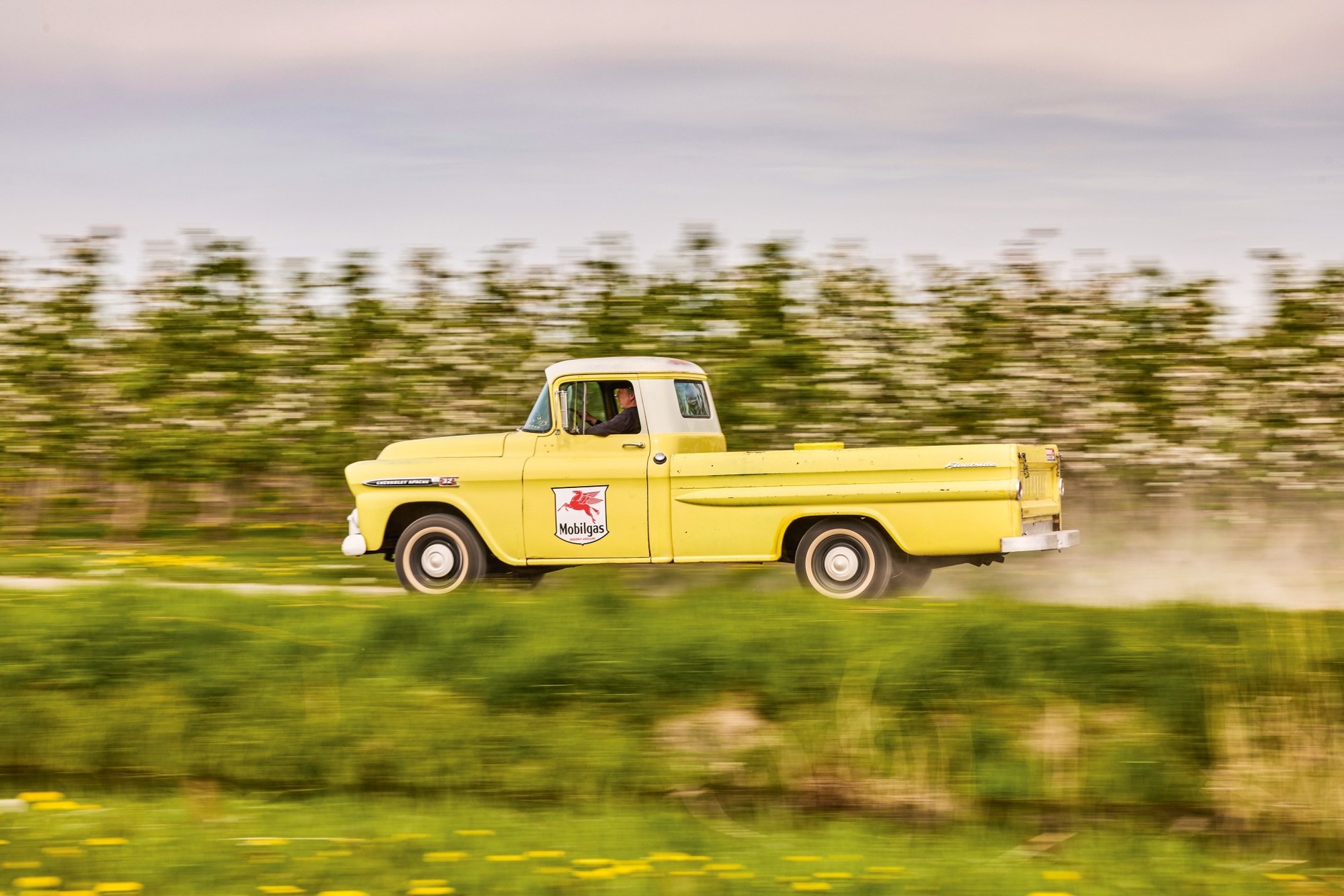 Chevrolet Apache 3234 Fleetside