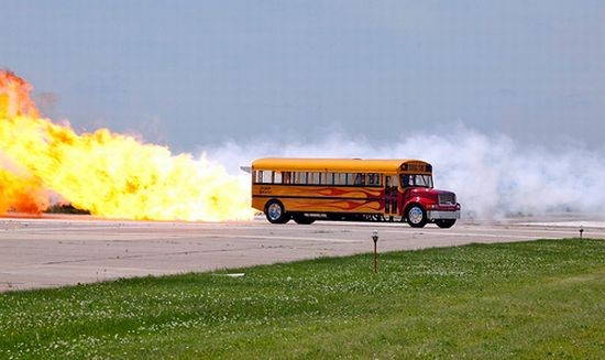 Tym autobusem nigdy się nie spóźnisz