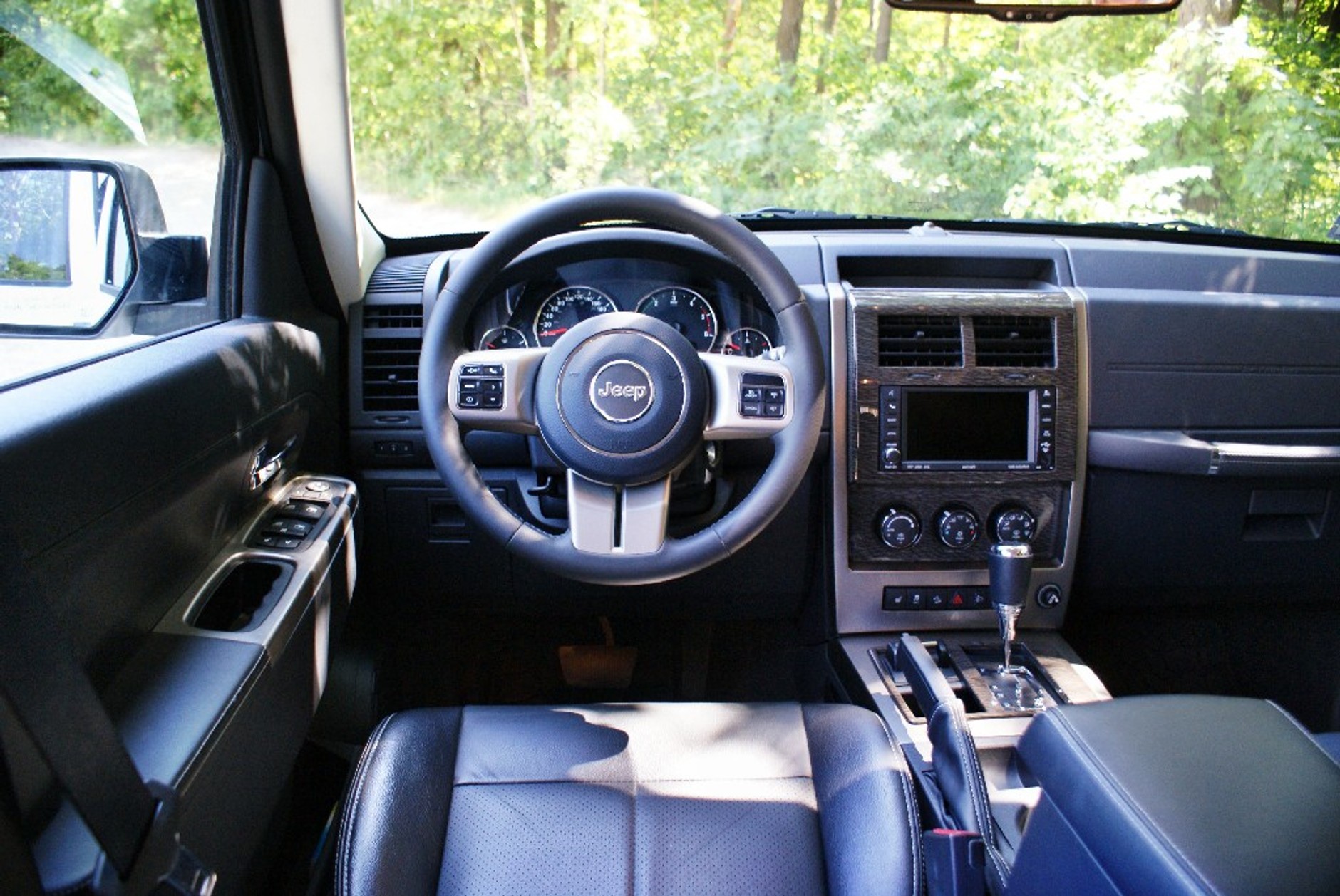 Jeep Cherokee: luksus w błocie