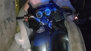 Straż Graniczna kontrolowała na A2. Niespodzianka na pace i Mercedes z czterema tablicami rejestracyjnymi