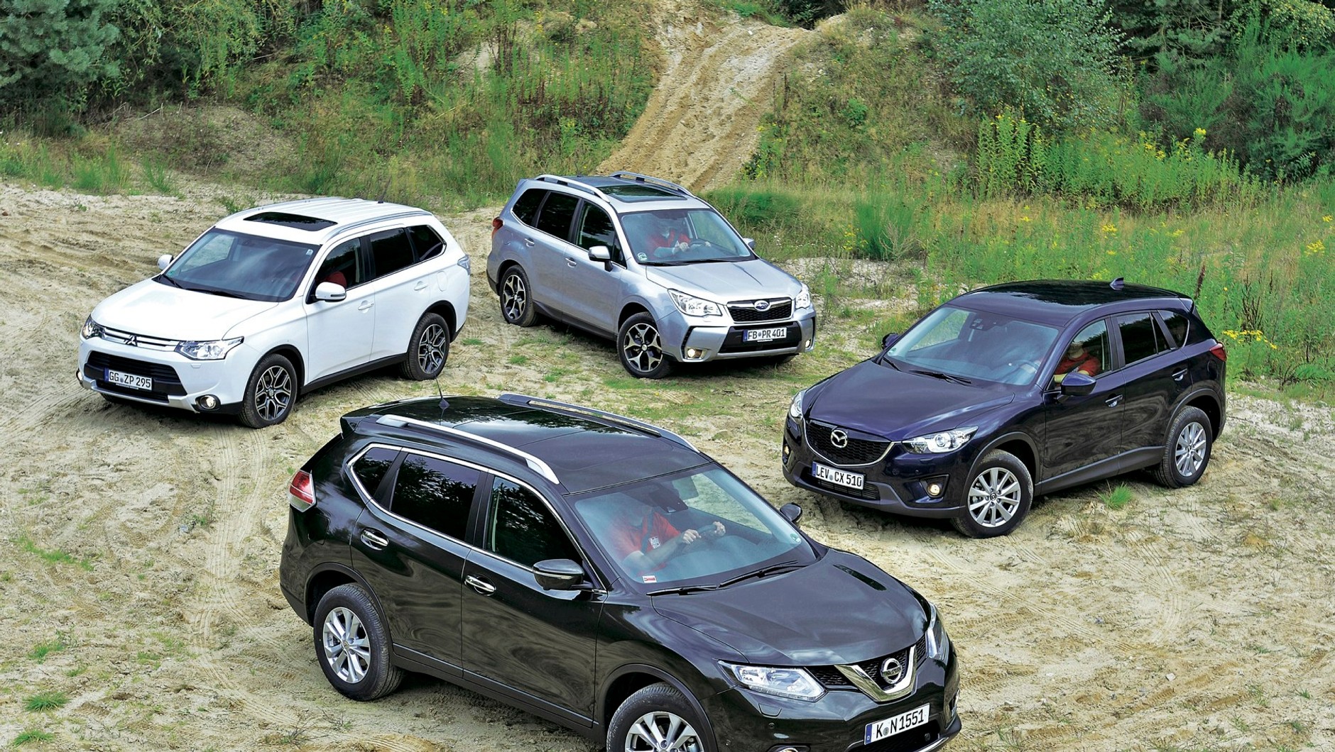 Nissan X-Trail, Mazda CX-5, Mitsubishi Outlander, Subaru Forester