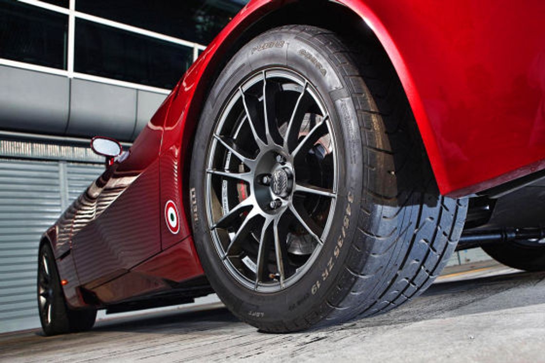 Bezkompromisowy purysta: Spada Codatronca Monza