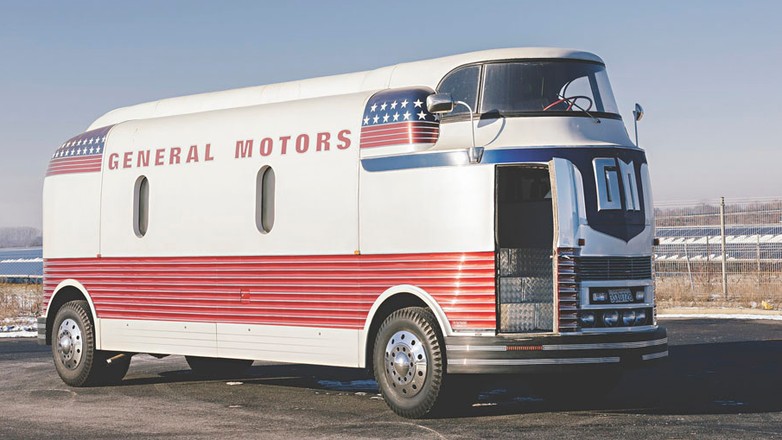 GM Futurliner - nowoczesność lat 50.