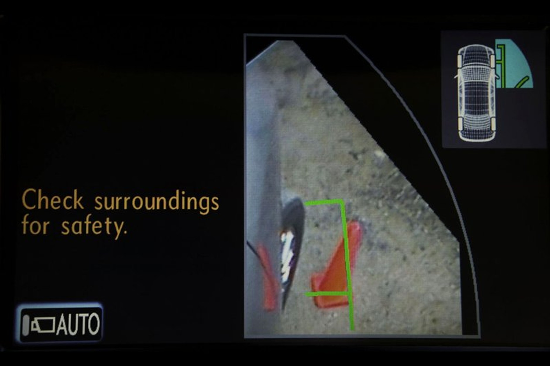 Lexus LX 570 nowa kreacja na temat Land Cruisera