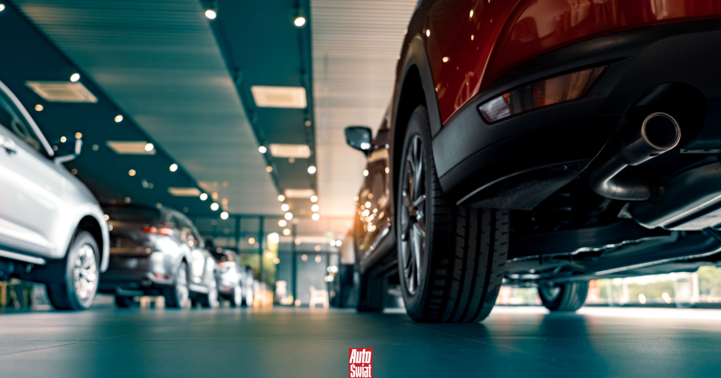 Te marki najbardziej przegrały na rynku nowych aut w 2025 r. Załamanie sprzedaży diesli