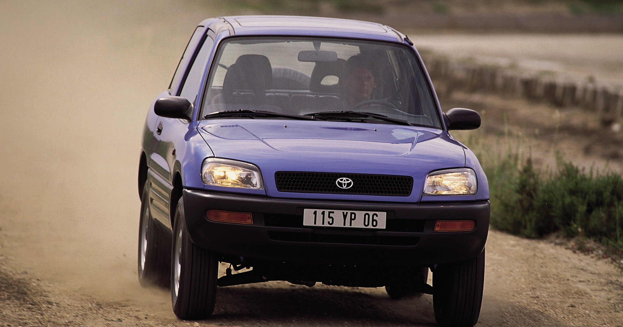Toyota RAV4 I