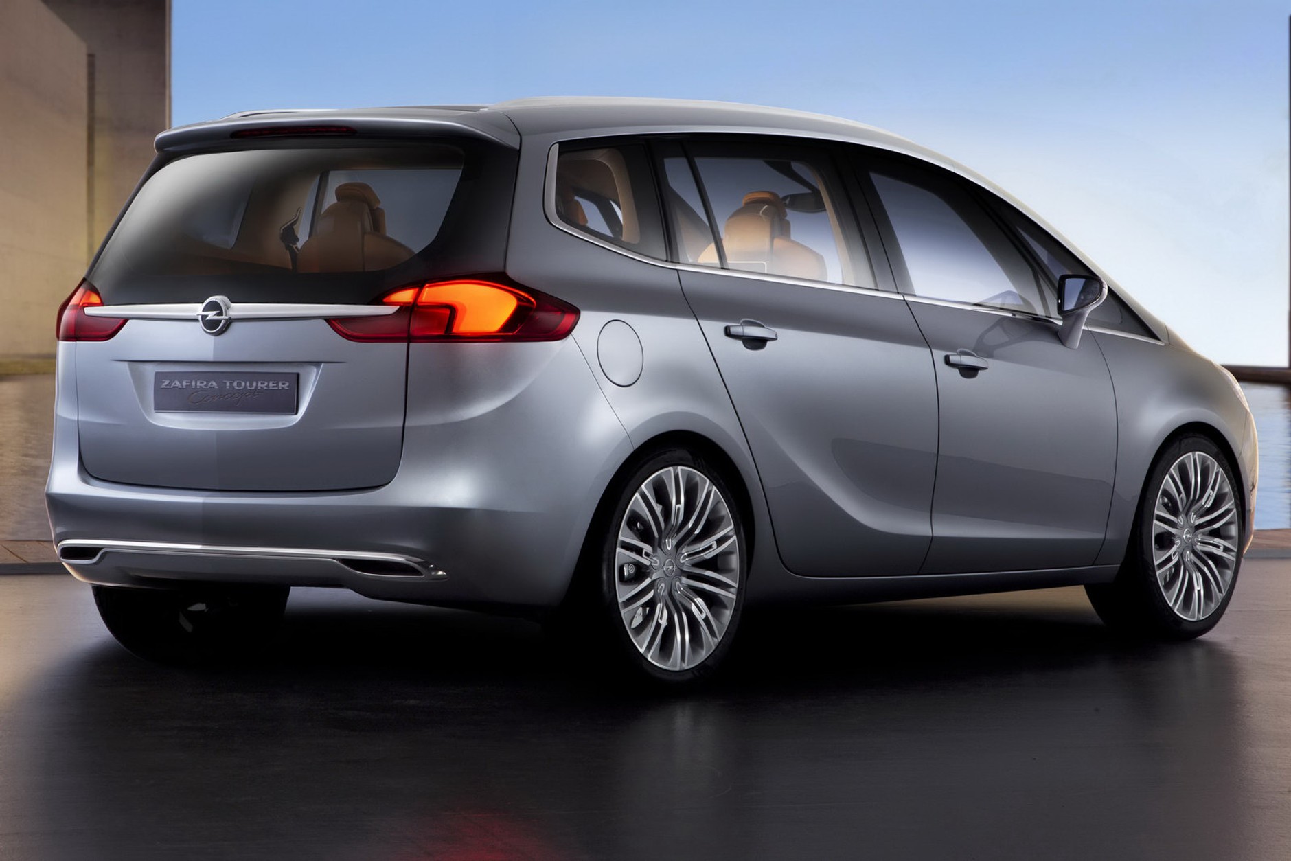 To jest nowy Opel Zafira