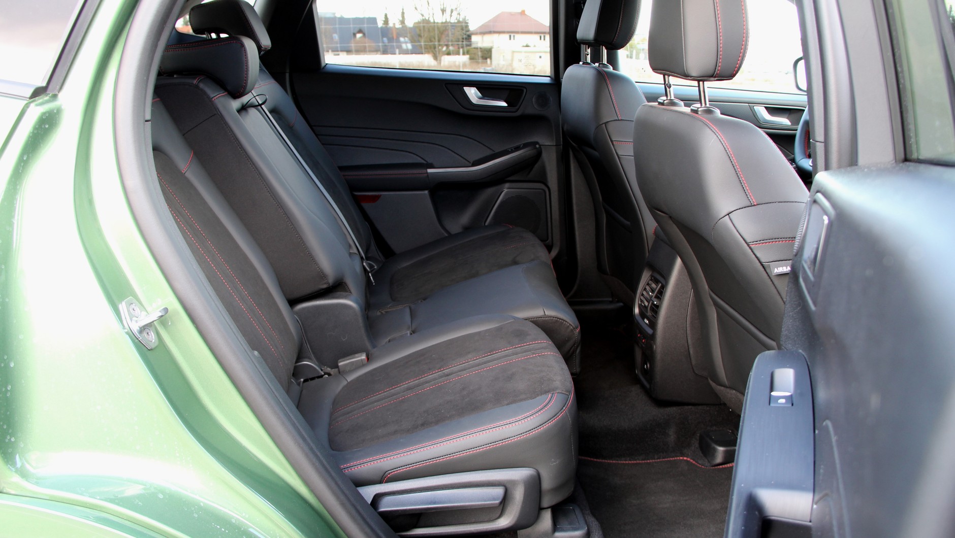 Ford Kuga 2.5 FHEV ST Line X