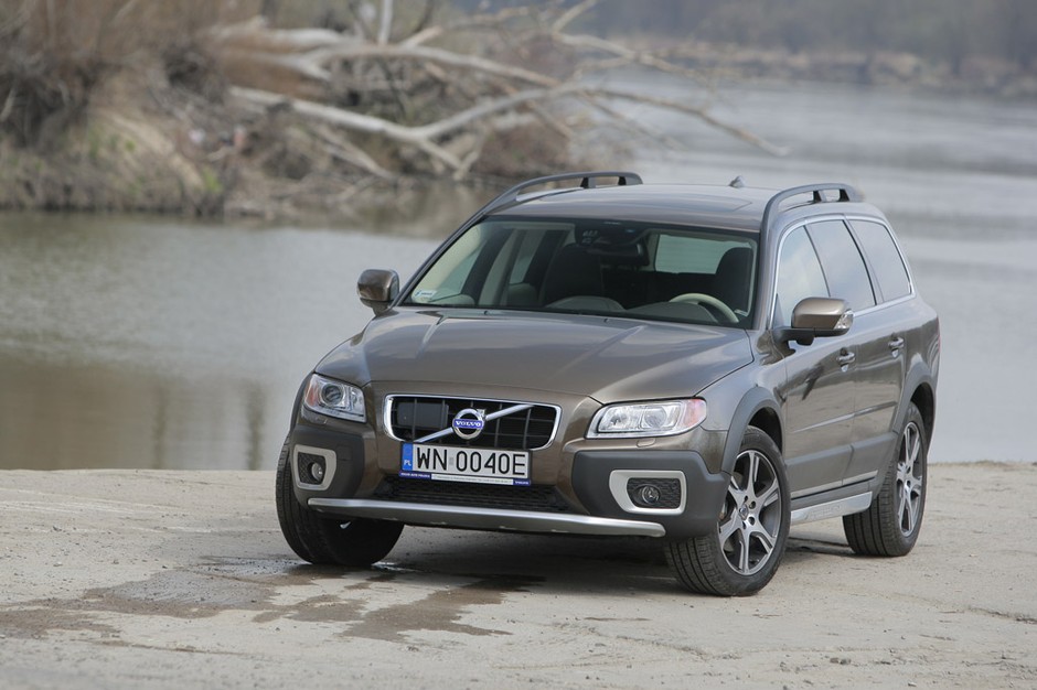 Volvo XC70 III