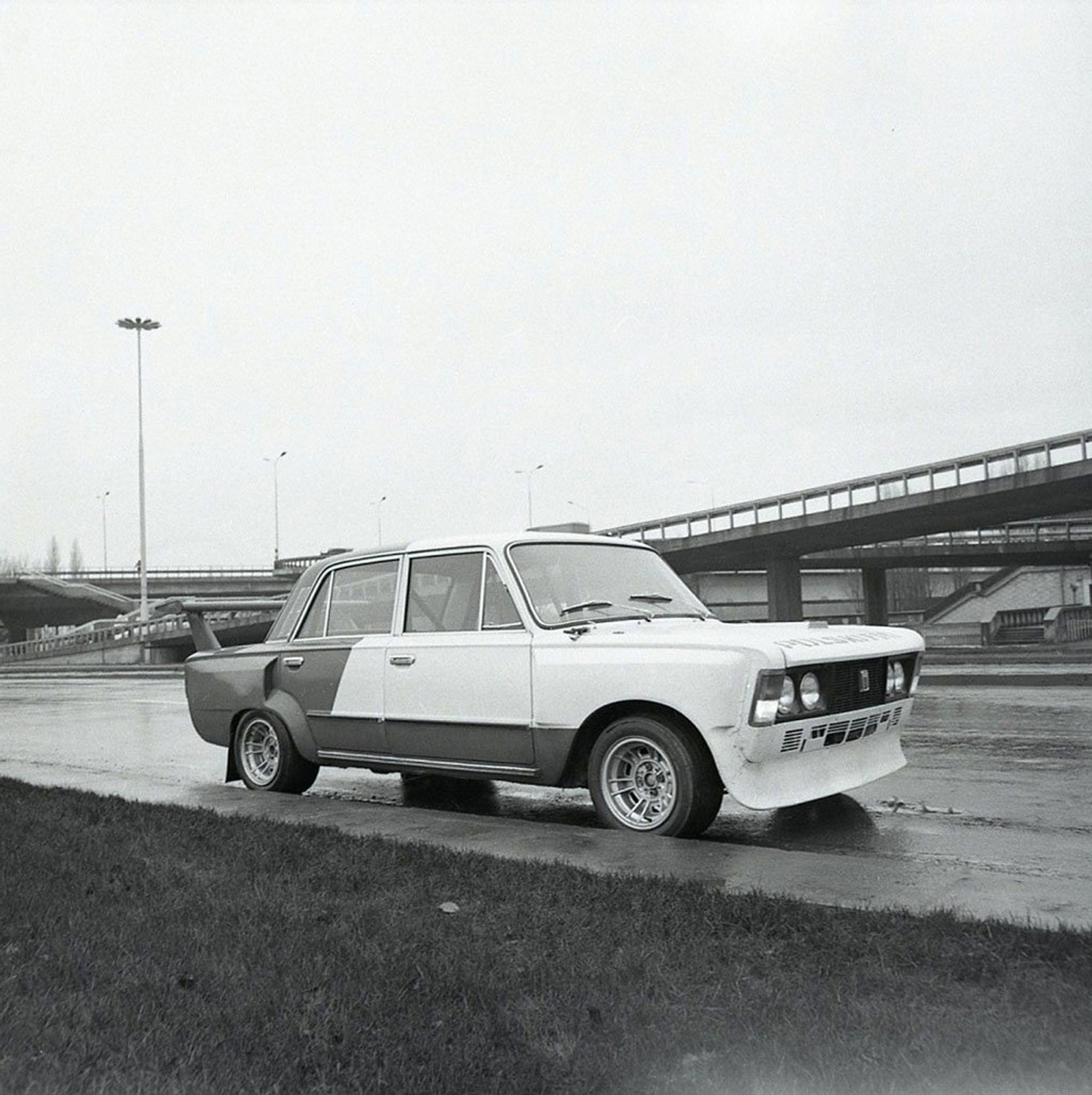 Gran turismo po polsku - Polski Fiat 125p GTJ